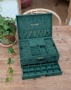 Green Velvet Jewellery Box