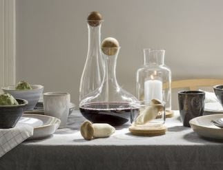 Red Wine carafe with oak stopper