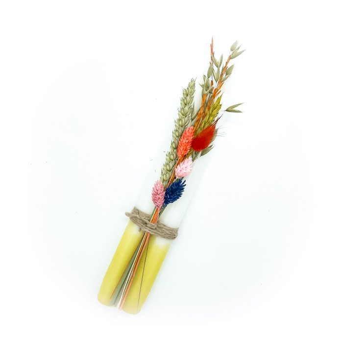 Dip Dye Candles with Dried Flowers